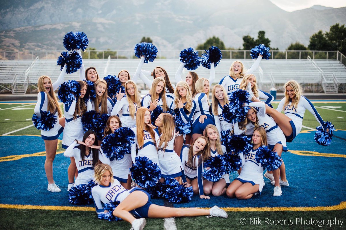 lydiaevefinley's tweet photo. Thank you OHS cheerleaders of 2016-17 for one of the best years yet💕 https://t.co/9UAisUHjmd
