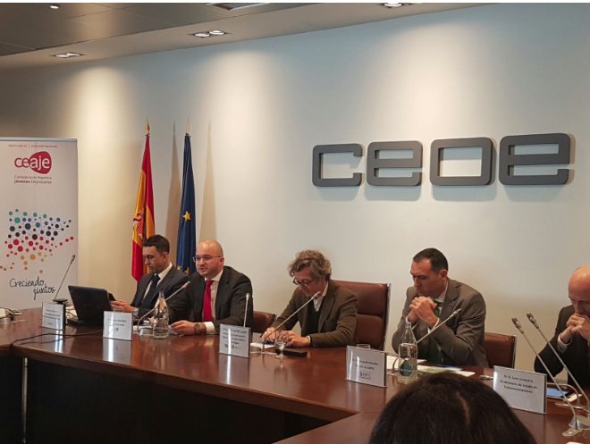 CEAJE's tweet photo. La II Jornada de Ciberseguridad especializada para Empresas cuelga el cartel de "completo". @CEAJE #Proceus 👍 https://t.co/yNjpBTUB3p