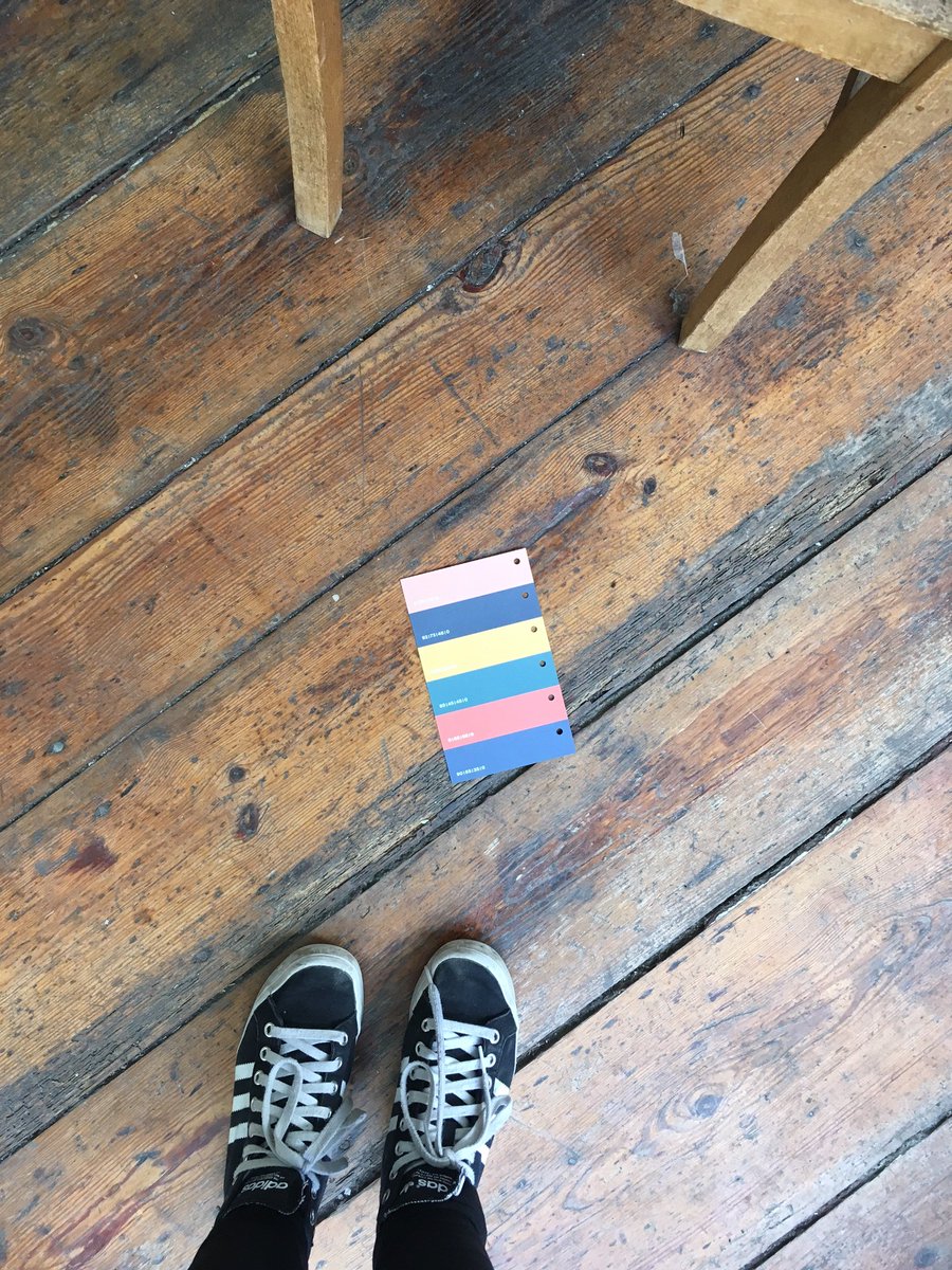 die_epilog's tweet photo. final decisions im #dieepilog-office. #colourmeblind #dieepilog6 #generation https://t.co/PoFjauxtt2