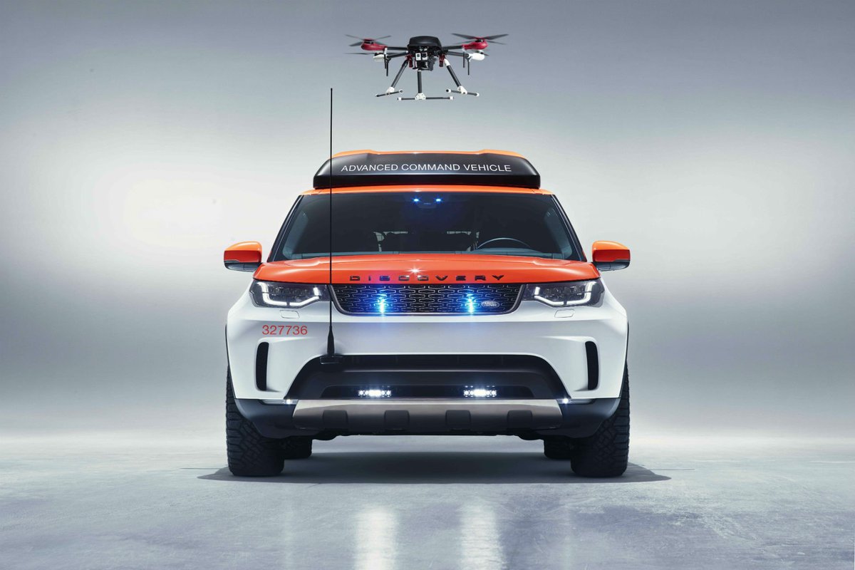 evoIndia's tweet photo. @LandRover #SVO division teams up with the #AustrianRedCross to customise a Discovery take a look: https://t.co/u0QbkAfFgZ https://t.co/s2lYh9QckD