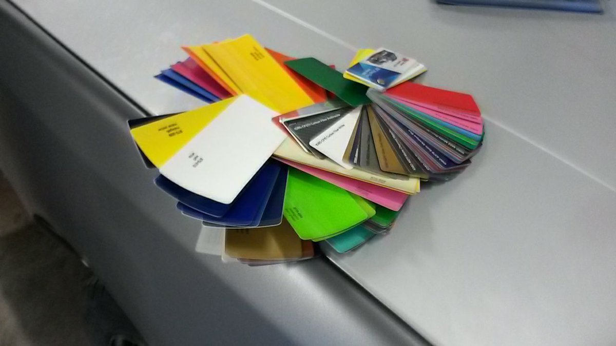 HumanRaid2017's tweet image. Une très grosse surprise nous attend dans les prochains jours😜 ! Lady Breizh sera prochainement tout en beauté. #europraid #design #peugeot