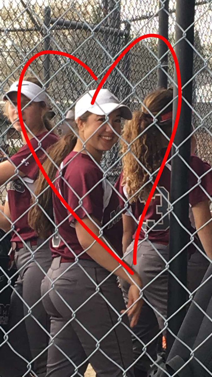 madeline____'s tweet photo. Happy bday Korn dog!! π I love you w all my heart !πππβ£οΈ #boys #softtweettuesday? https://t.co/CFI59wy8Lo