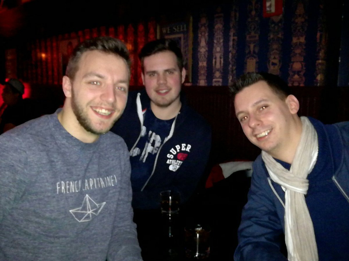Leevan_T's tweet photo. #TheMeanFiddler AND ##UPshow https://t.co/1Th1FXhu5o
