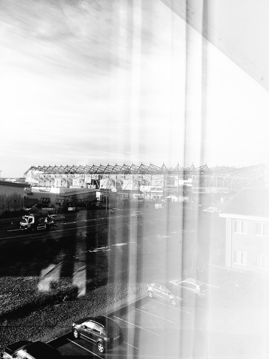 CoxAcad's tweet photo. MOTIVATION | Waking up to morning ☀️and a great view of the #iprostadium https://t.co/m7Z5EKagq2