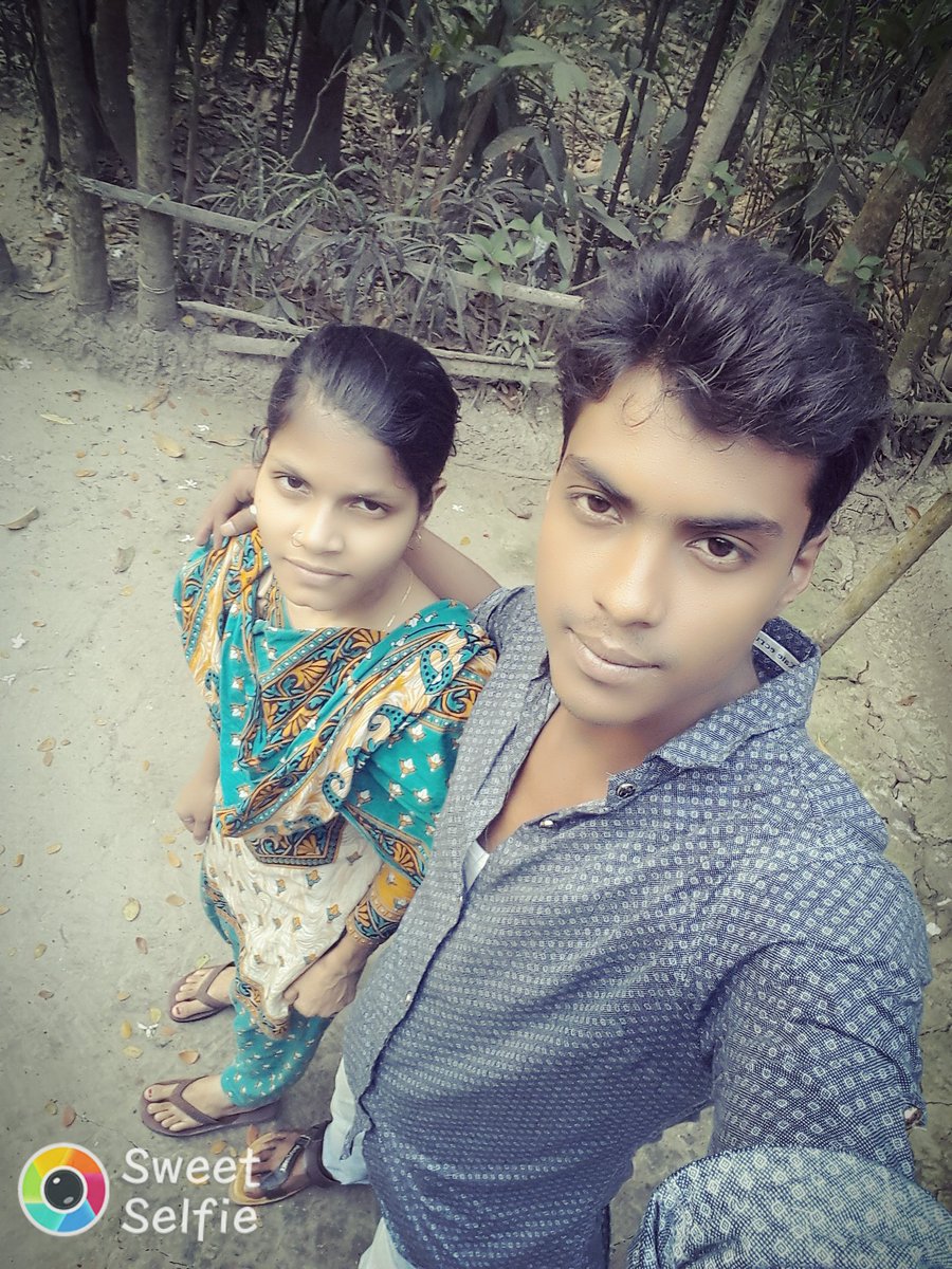 jit_sikder's tweet photo. Me with my sister https://t.co/e7nqPp74d2