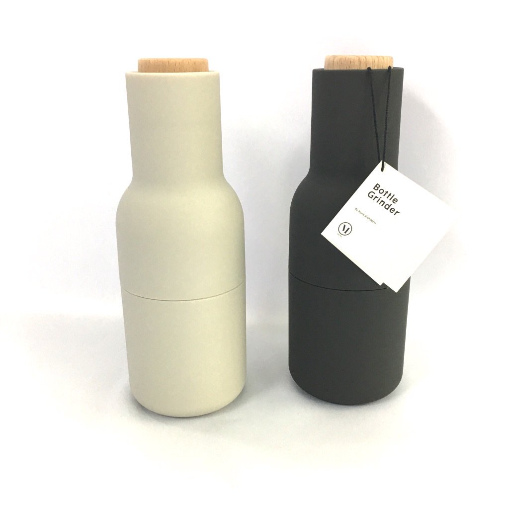 塩コショウ入れ