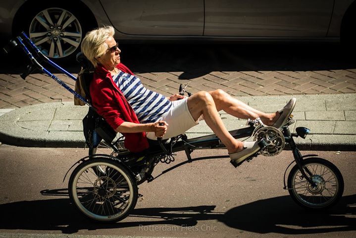 rdamfietschic's tweet photo. Just a reminder: you can find all these same great photos from #RotterdamFietsChic on Twitter, Facebook, Instagram … https://t.co/twLLHkdShR