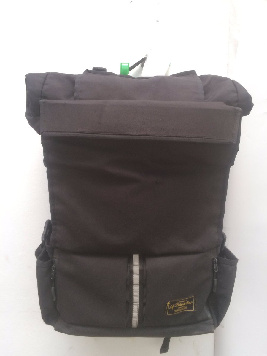 Wts rolltop lbb good cond,850rb nett .info line rifkyady thx #fnfjb