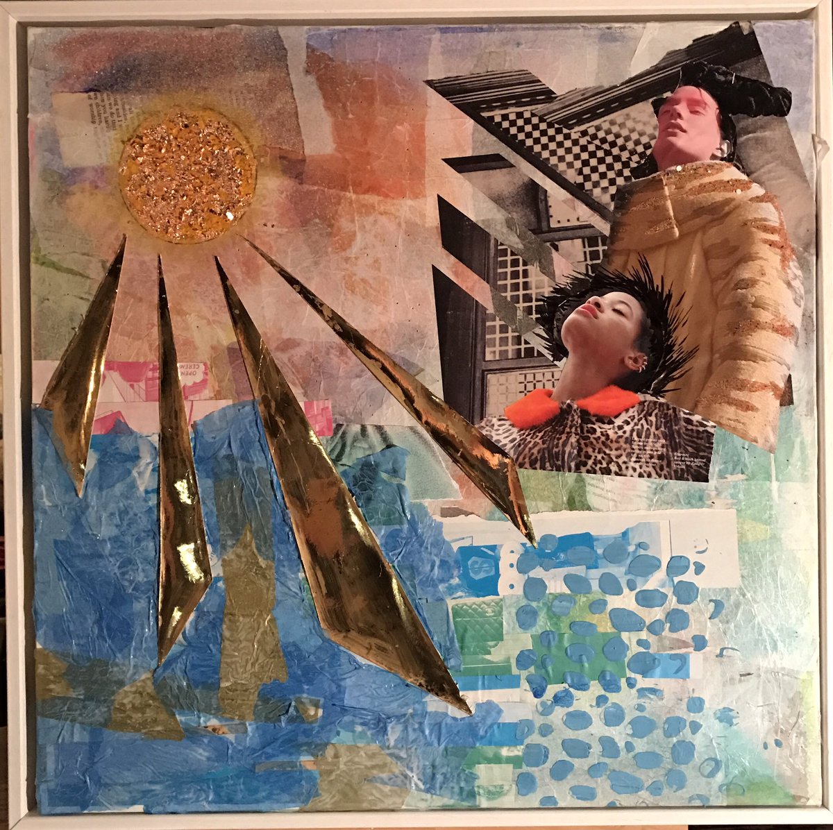 thebigcanvaspro's tweet photo. #mixedMedia #collage #adultWorkshop #results #adultClass #marlow #buckinghamshire @ the amazing @Coopscoffeebar https://t.co/ORYH5q7NSl
