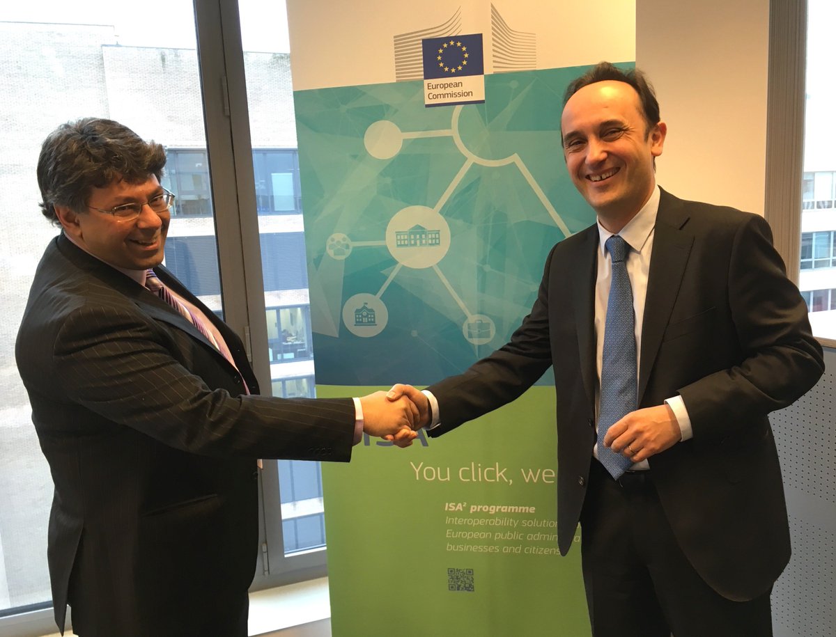 InteroperableEU's tweet photo. Together helping Europeans to make their voice heard. #ISA2 software for European Citizens' Initiatives https://t.co/pUeb9vWXjE #OCSforECIs https://t.co/ZxJqcgXTji