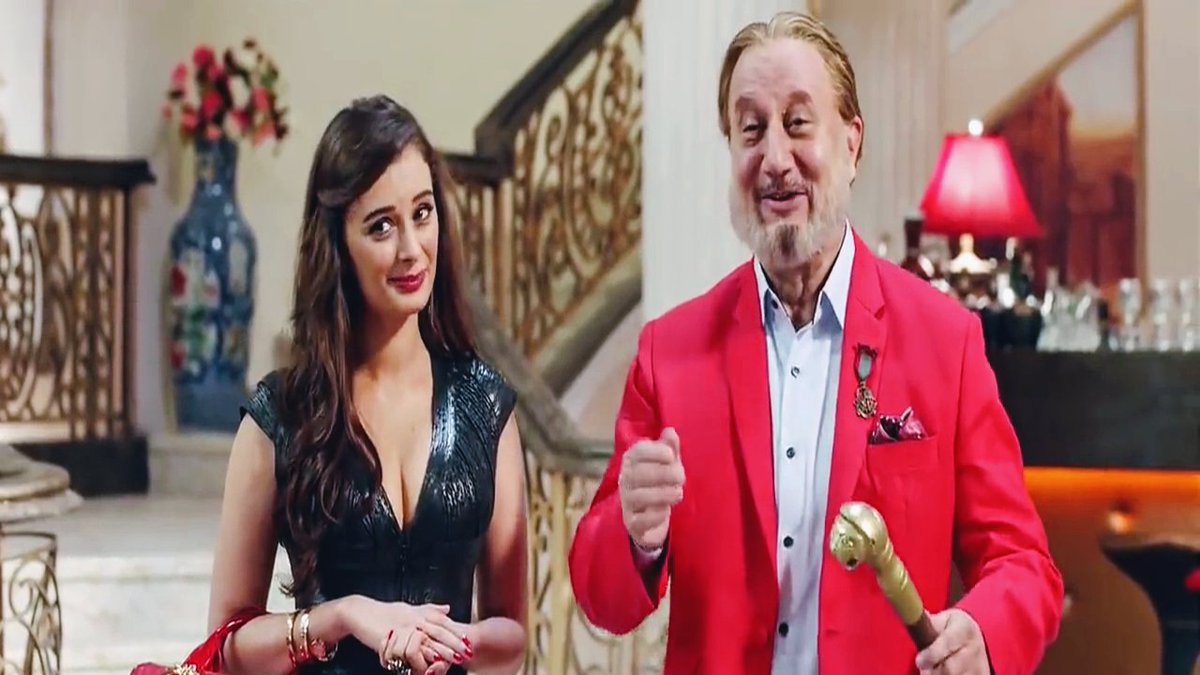 evelyn_sharma's tweet photo. Happy happy birthday to one of my all time favorite co-stars ❤️ God bless you always @AnupamPkher 💥😊 #mainterahero #HappyBirthdayAnupamKher https://t.co/i7HtSEV1nn