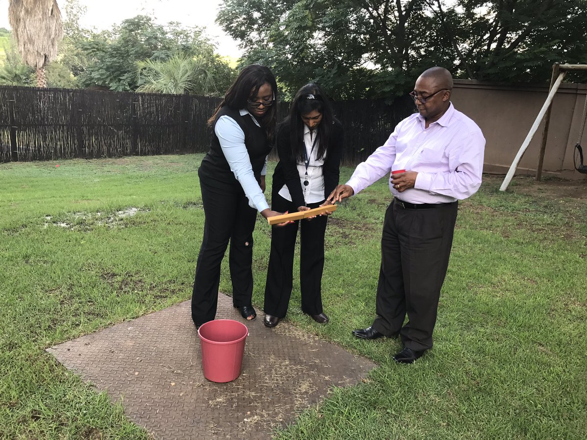 awesomecoach's tweet photo. #TeambuildTuesday You win when working together is important to us all. #Quote #Teamwork #GELW2017 #NLSP @GE_Africa https://t.co/Bw30anBIoF