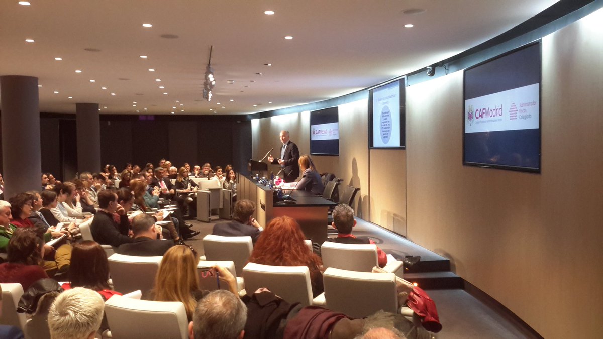 CAFMadrid's tweet photo. Magro, magistrado AP #Madrid, recuerda que el TS ha dictaminado que la marca de Administrador de Fincas es exclusiva para #AFColegiados https://t.co/FQEt8Zp0dN