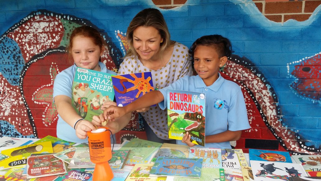 Lesley Marks (@lesley_marks2) on Twitter photo Indigenous Literacy foundation launch great book swap <a href="/VickiBowen14/">Vicki Bowen</a> <a href="/dizdarm/">Murat Dizdar</a> @jangreen31 <a href="/VillawoodEastPS/">Villawood East</a> <a href="/IndigenousLF/">Indigenous Literacy Foundation</a> <a href="/JaysonNeill/">Jayson Neill</a> Indigenous Literacy foundation launch great book swap <a href="/VickiBowen14/">Vicki Bowen</a> <a href="/dizdarm/">Murat Dizdar</a> @jangreen31 <a href="/VillawoodEastPS/">Villawood East</a> <a href="/IndigenousLF/">Indigenous Literacy Foundation</a> <a href="/JaysonNeill/">Jayson Neill</a>