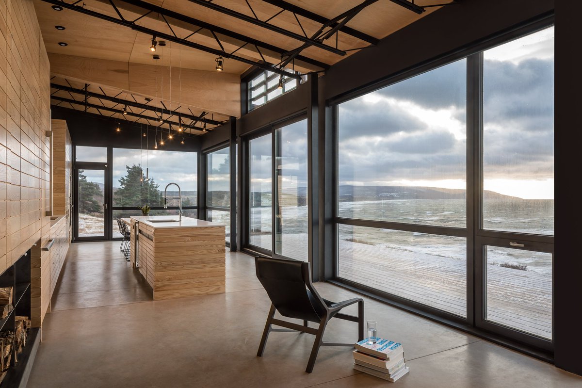 Dezeen On Twitter Holiday Home With Floor To Ceiling Windows