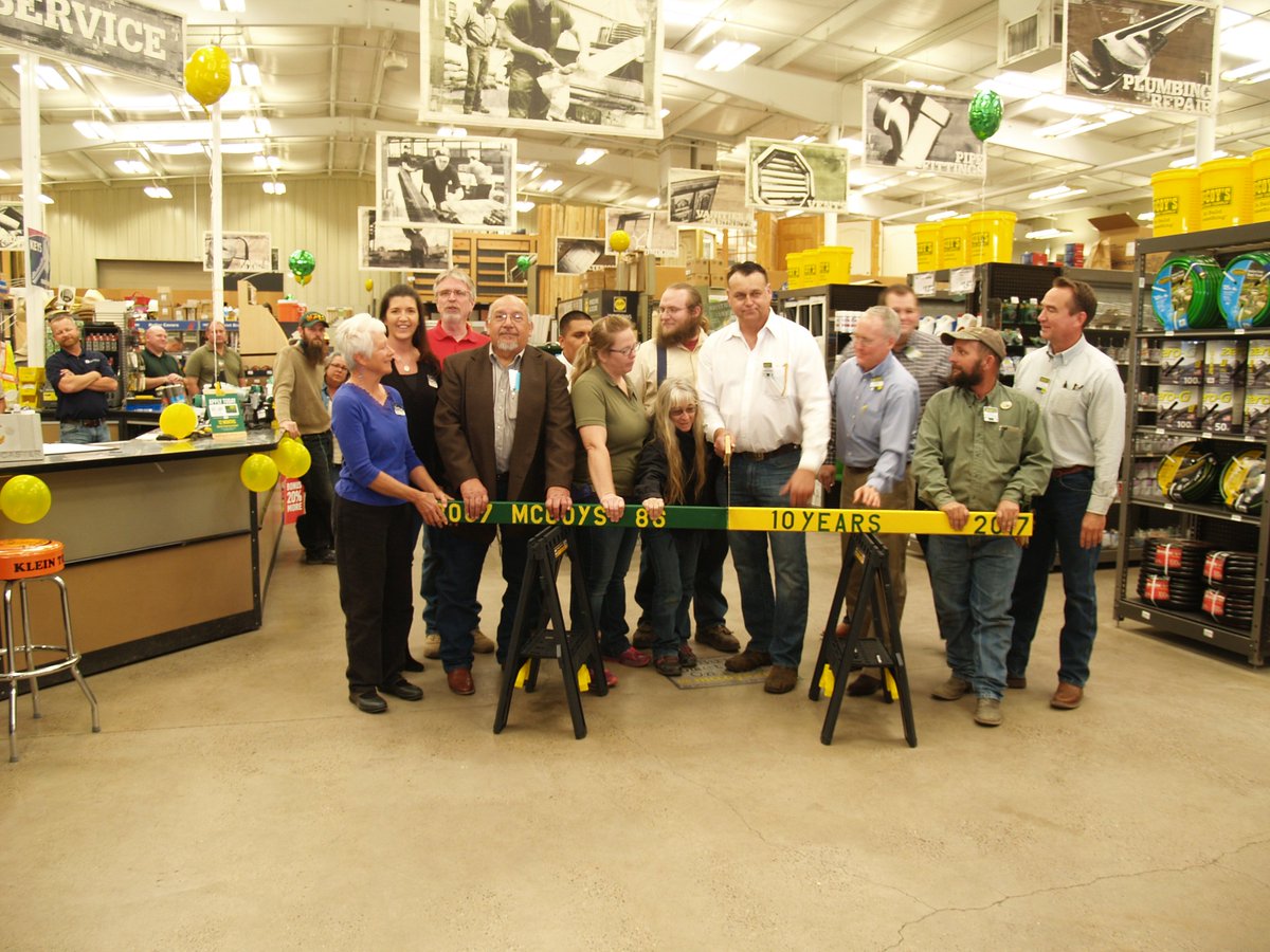 BornToBuild's tweet image. Thank you to everyone who helped our Alpine store celebrate it's 10th anniversary! #alpinetx #westtexas #GoBuildSomething