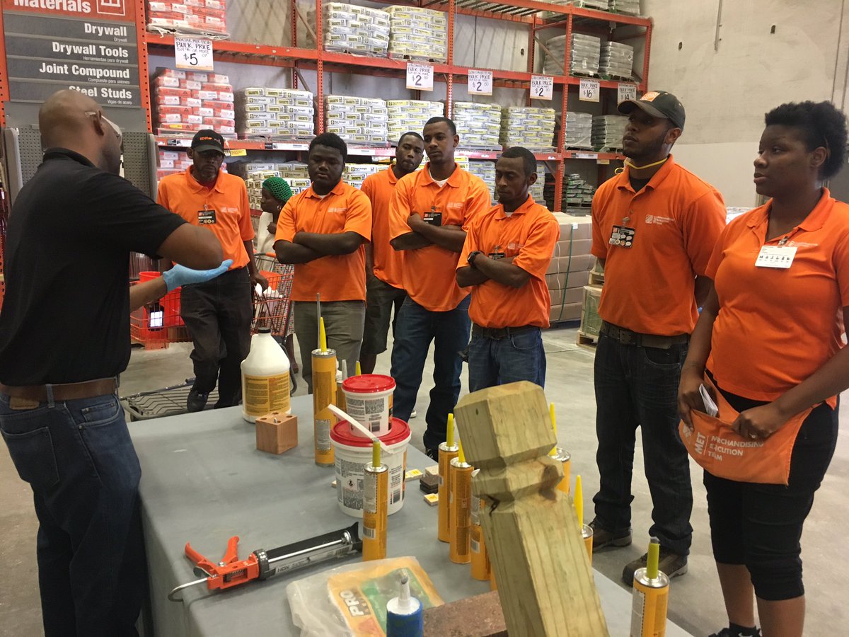 AkeemMET's tweet photo. Our Quarterly Broadcast just spoke about @Sika_USA and MET here @6322Home is getting a PK by @brenor_sika_sfl !!! @WardallyJ @Marco_sflMEM https://t.co/sSAChaE5fp