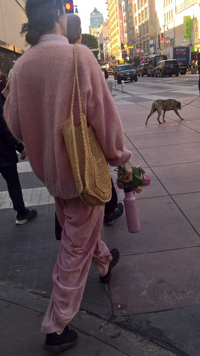 MathildeBadji's tweet image. #inspiration #femalepedestrian #pink#TheFutureisFemale #mathildebadji