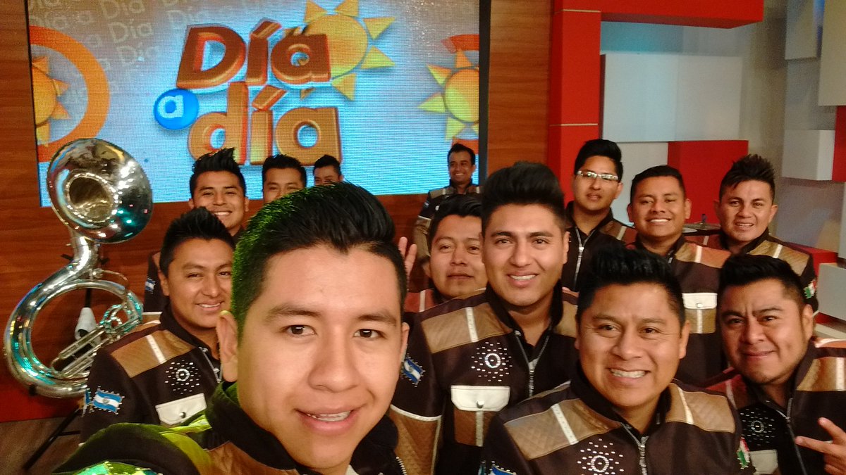btierramojada's tweet photo. En vivo programa @diaadia_oficial @TelevisaGDL @CoordiTM https://t.co/iSwX0zdWBk