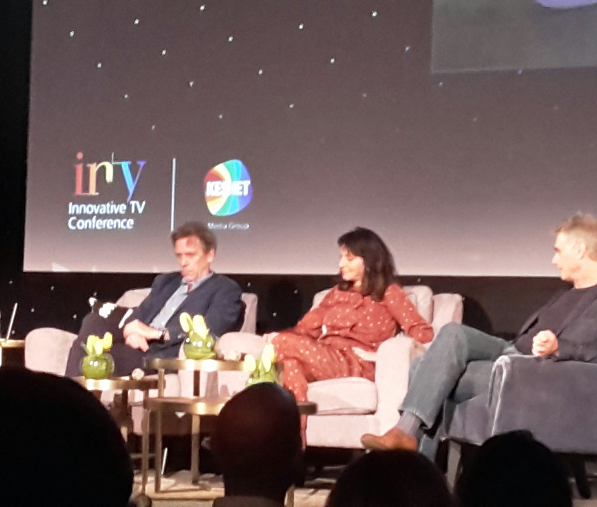 DrHouseNews's tweet photo. RT @AmySpiro : The one, the only @hughlaurie takes the stage at #intv2017 in Jerusalem now #HughLaurie #INTV https://t.co/pK1Ol8OaGT