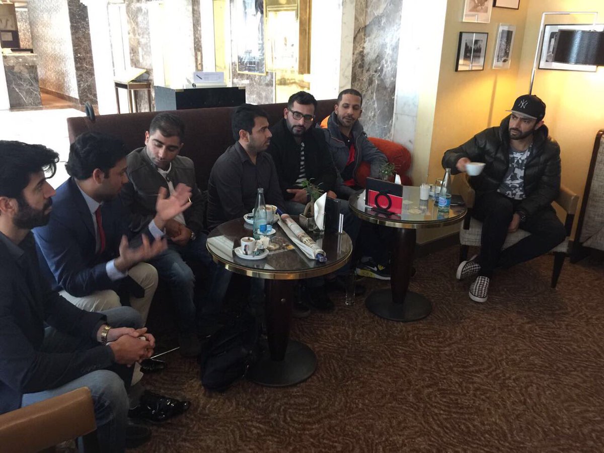 AB_Bugti's tweet photo. Baloch leader Nawab Brahumdagh Bugti met party activists held discussion after the campaign. #BRPAtUN https://t.co/di4sXTDa2u
