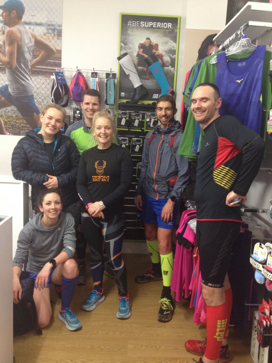 TheRunningShop's tweet image. Great run last night with @CEPSportsUK trying out their fantastic compression gear #truecompression