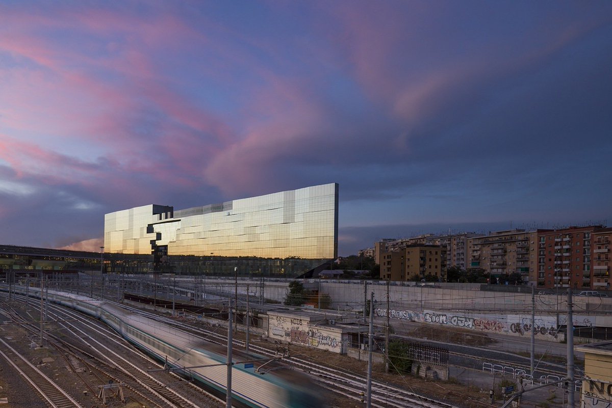 NvdMArchitects's tweet photo. #traveltuesday #inspiration via @archdaily BNL-BNP Paribas HQ/5+1AA Alfonso Femia Gianluca Peluffo https://t.co/41exwF1Yrr https://t.co/UoheJgoili