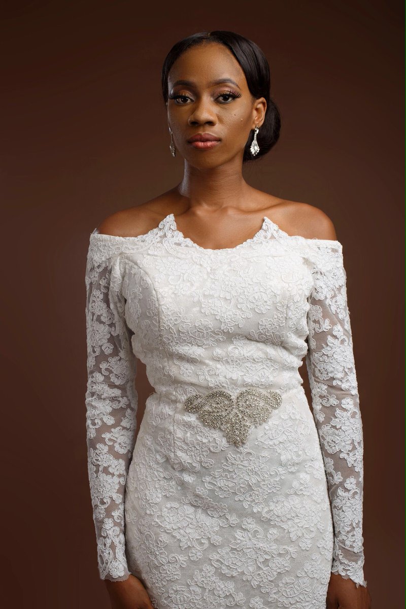 ShopAmyChilaka's tweet photo. Introducing BELLA from our new 'Igolo' Lookbook. Place orders and enquiries at: shopamychilaka@gmail.com , BBM: D8BD403F https://t.co/cG4tAZDvz8