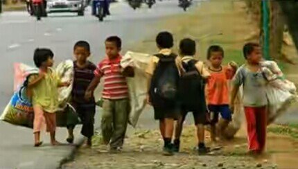 ibhkarim's tweet image. Deux mondes différents en une seule image!  #educationforall #childeducationmatters #Educationindevolution