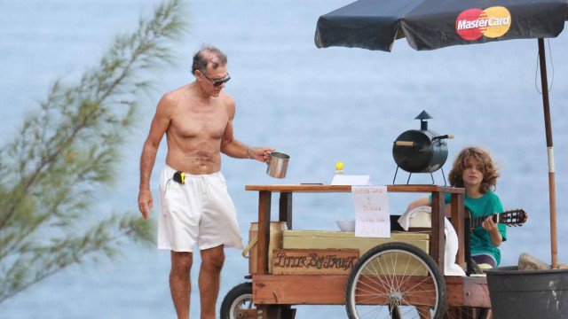 Ver imagem no Twitter Ver imagem no Twitter