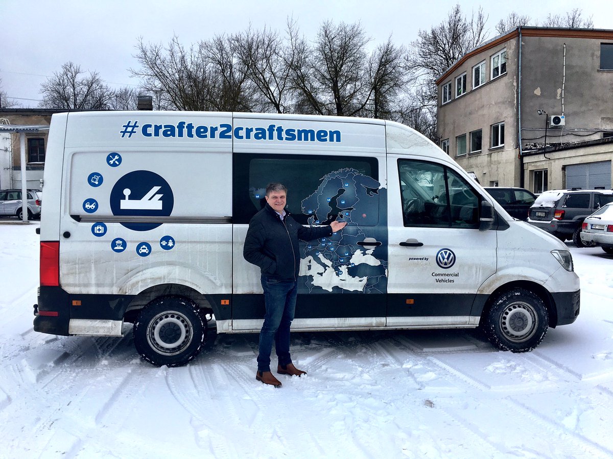 crafter2crafts's tweet photo. Today we visited our last craftsman 😢 It was a great finish!Aras Noreika manufactures staircases for customers worldwide. #crafter2craftsmen https://t.co/qf0sjHJfZn