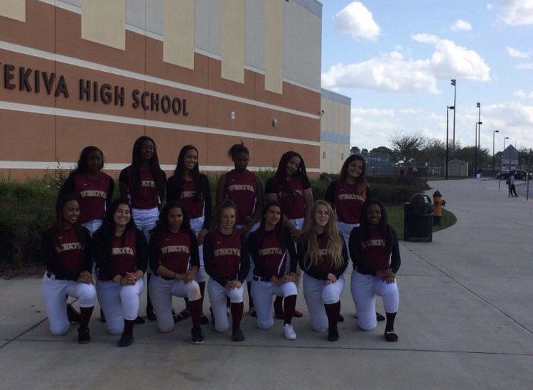 WekivaSoftball's tweet photo. ITS JV GAME DAY! Come out as we host Apopka for 2 GAMES today! All starting at 3:30! #beatapk https://t.co/5tjw9Bn6zt