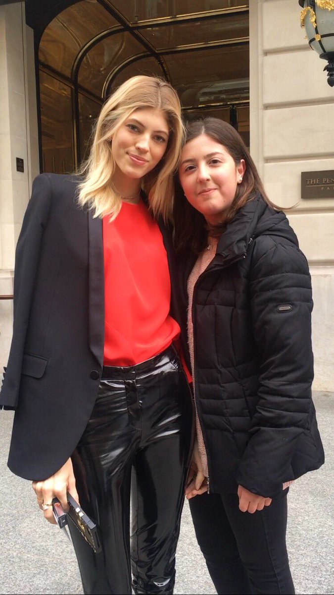 DevonsDEVils's tweet image. Finally met the reason behind this account and on her birthday!!!! I couldn&apos;t be happier❤ @devwindsor love you xx