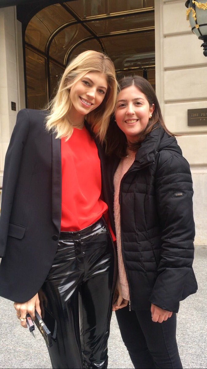 DevonsDEVils's tweet image. Finally met the reason behind this account and on her birthday!!!! I couldn&apos;t be happier❤ @devwindsor love you xx