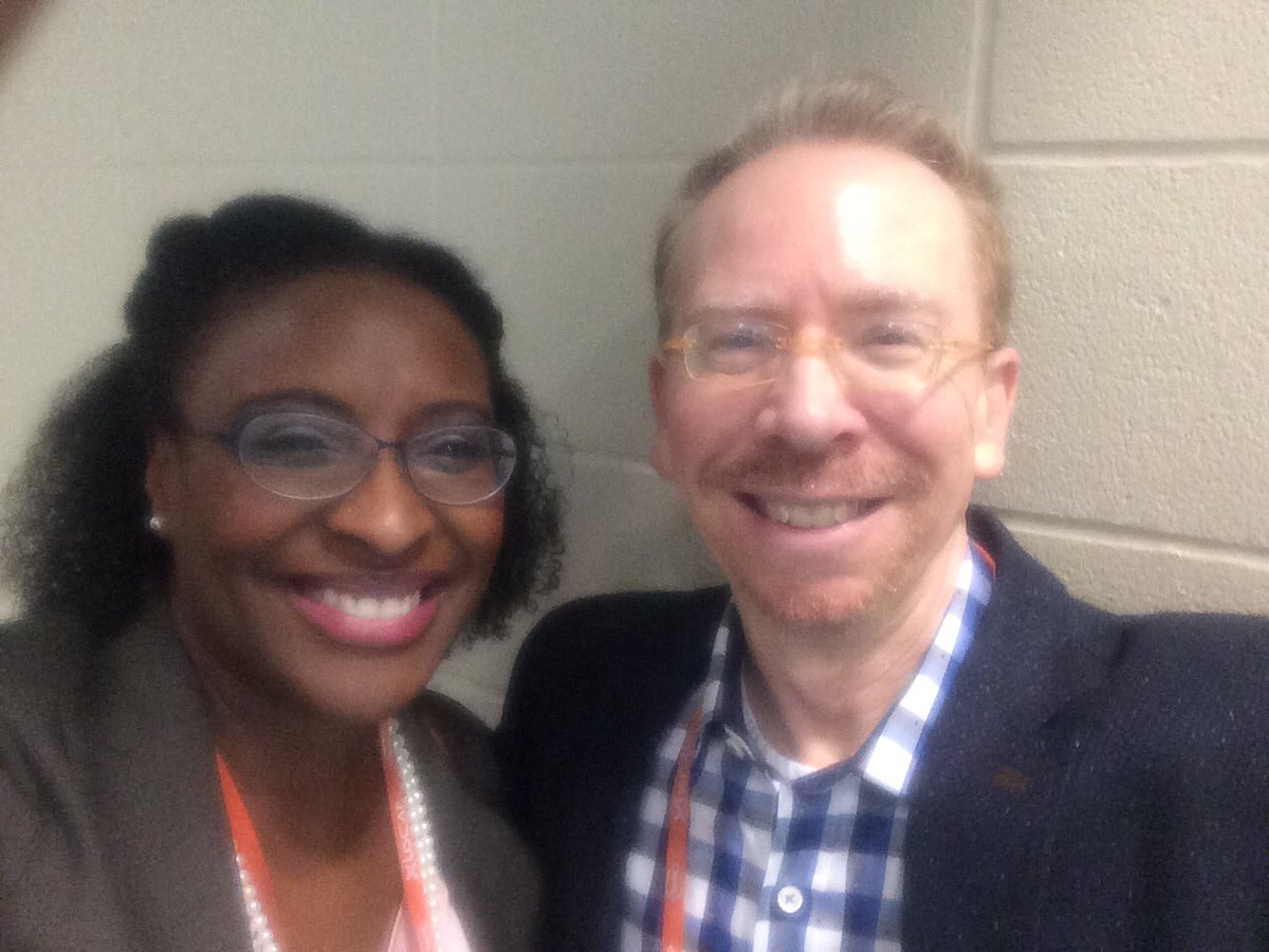 Always nice to pick the brain of this genius <a href="/MGHPathology/">MGH Pathology</a> <a href="/cytopathology/">Cytopathology.org</a> <a href="/PapSociety/">Papanicolaou Society</a> <a href="/DukePathDept/">DukePathDept</a> #niftp <a href="/MilanSystem/">Milan System</a> #USCAP2017