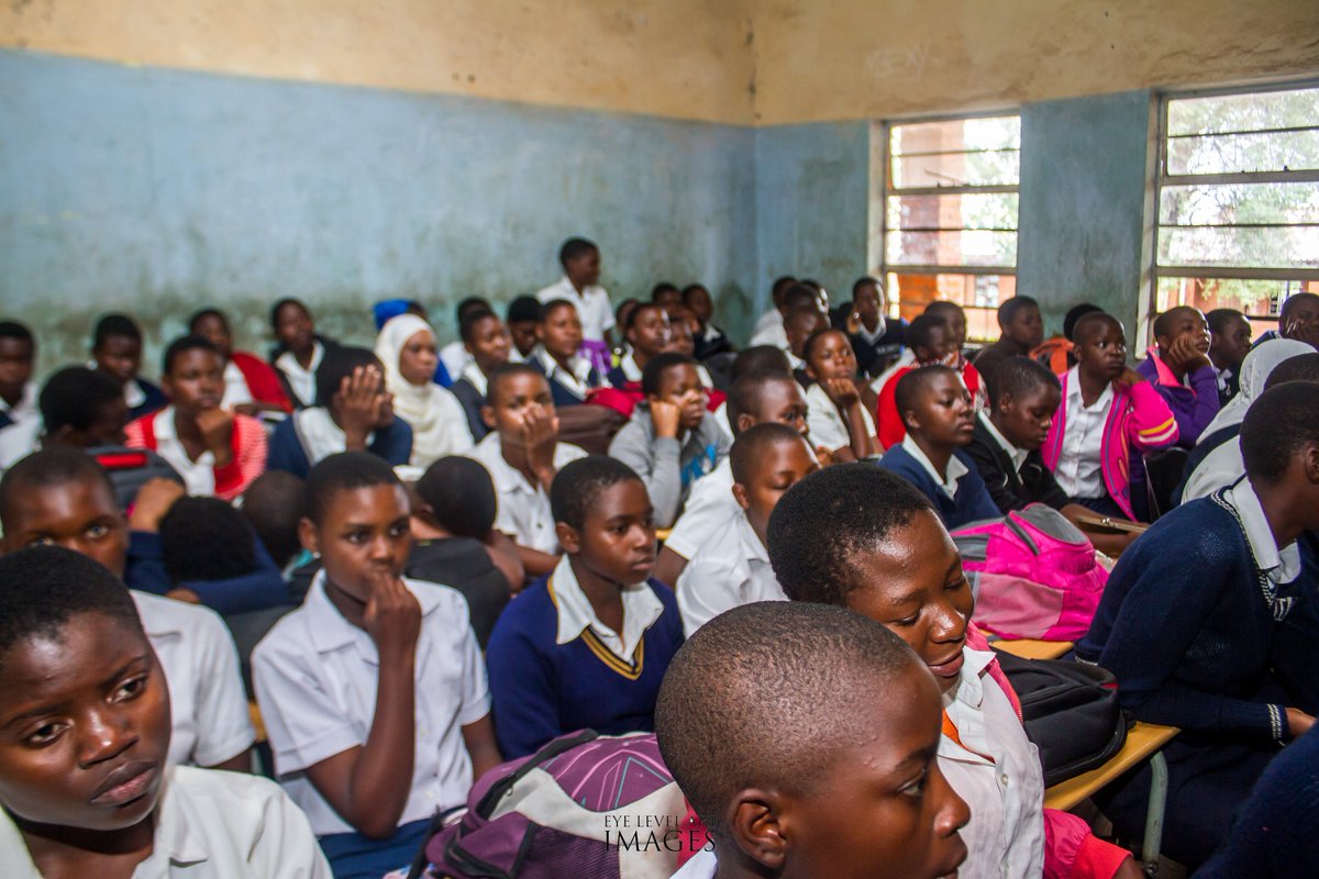 Care4Girls's tweet photo. Grooming young girls to take vital roles! #BoldForChange #NotCaged @WOJAM_ @UNFPAMalawi @SureStartIni @MalawiUNICEF @maestros_team https://t.co/KQUg83Y9SD