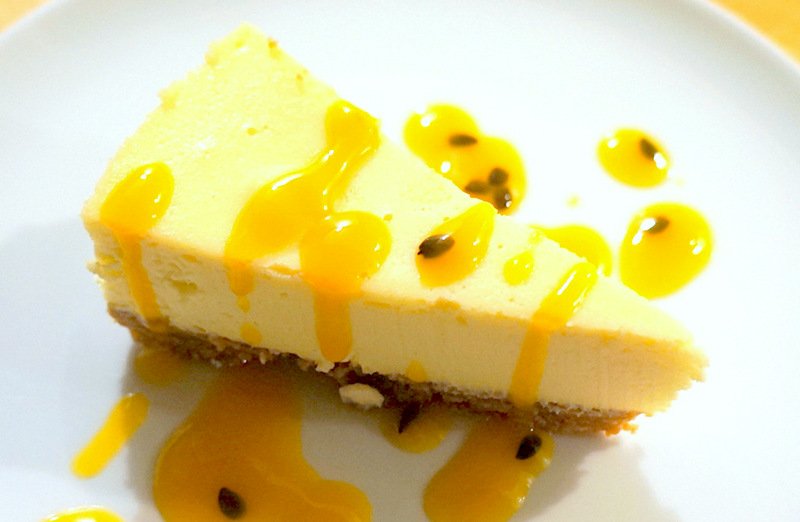 Learn how to make a #glutenfree white #chocolate #Cheesecake  waytuner.com/food-drink/glu… 
#Recipe #cake #Cooking #healthy