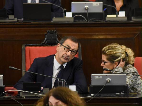 patriziabedori's tweet photo. MILANO, L'AMMINISTRAZIONE SALA E LE MURA DI CEMENTO

Il #PD si autoassolve ma il conflitto d'interesse rimane!

https://t.co/hmvICzfvHN https://t.co/m8um9CESdy