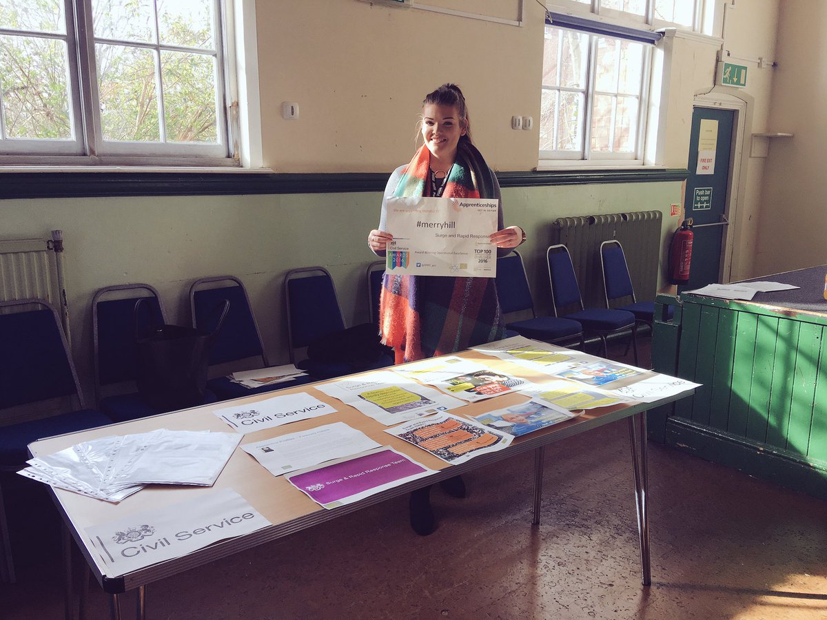 Eleanor_SRRT's tweet photo. At stourbridge church hall until 1pm today #NAW2017 @OpsDelProf talking to future civil servants #ODP #merryhill_SRRT https://t.co/dcpLZThYR9