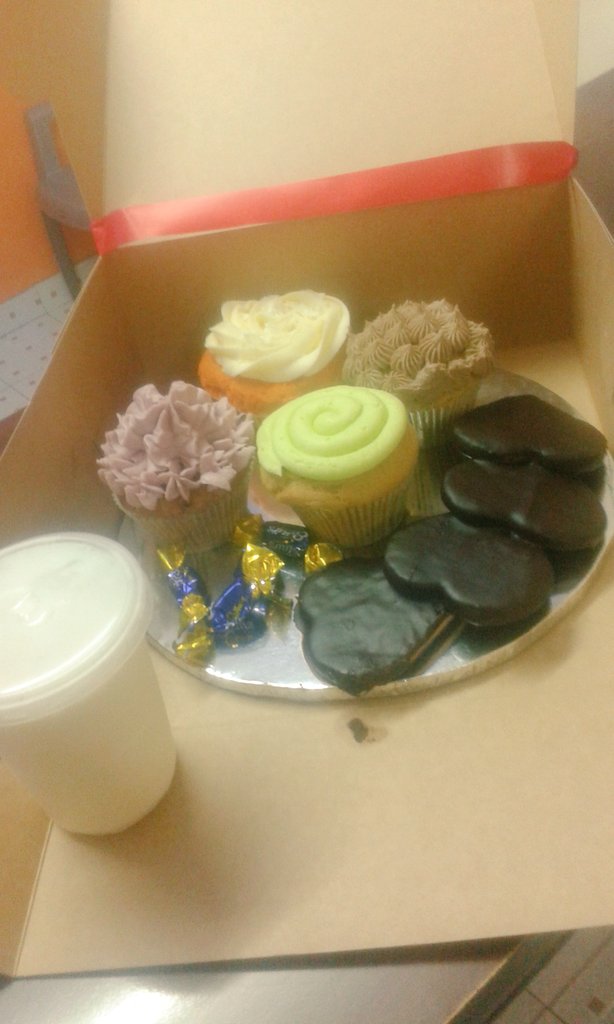 delights_qupid's tweet photo. Box of love https://t.co/48MMadAI5z
