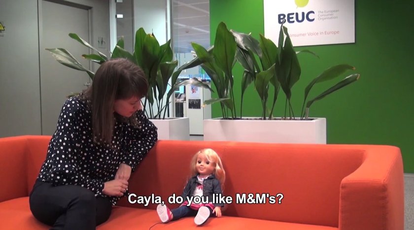 beuc's tweet photo. What's #Cayla's secret food crave of the day? https://t.co/8Fp1v7fWLV Time to #stopmarketingtokids https://t.co/Wd4nlZPdcO #toyfail https://t.co/5qqfimzJQ7