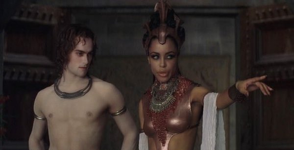 Queen of the Damned (2002) .