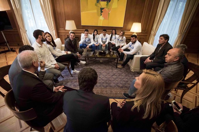 Προβολή εικόνας στο Twitter