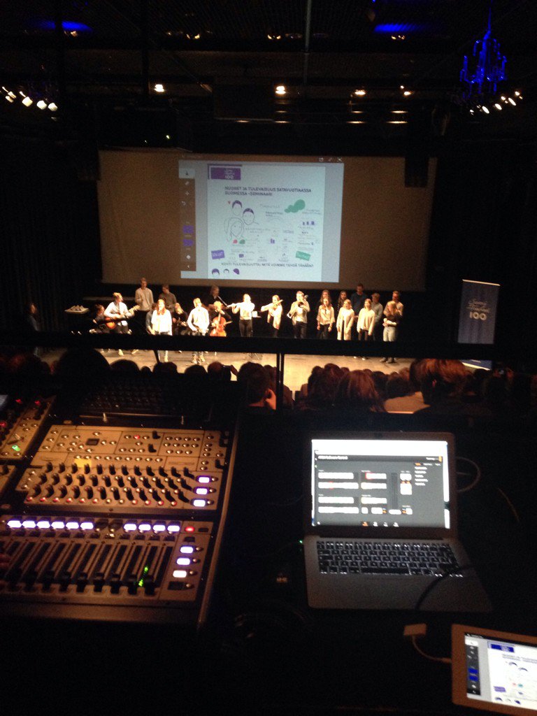 LiinaTabell's tweet photo. #nuortentulevaisuus livekuvitus https://t.co/R7FtlGac8Z