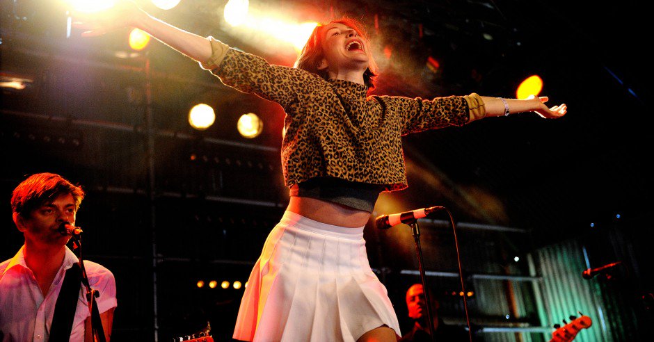 festivalinfo's tweet image. Winnen: 2x2 kaarten voor @JulyTalk in @Hedon - fest.nl/CFoKH