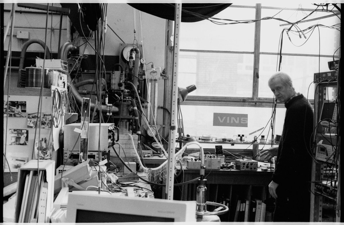 CNano_national's tweet photo. L'image de la semaine: Forêt de câbles - de @NTsapis avec Jean Maurer (LPS @ENS_ULM) - @umr8612 @UnivParisSaclay @CNRS #PrixImage #Nanos https://t.co/vzf35RkLVp
