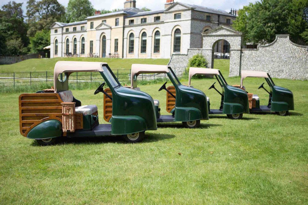 PierreDemers's tweet photo. Old School Golf Cart #GolfCartTuesday #golfbiz https://t.co/2DMTKwwL0M