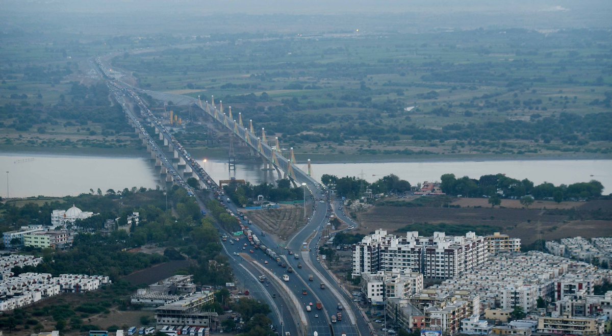 narendramodi's tweet photo. Glimpses of the bridge that was inaugurated in Bharuch today. https://t.co/mOAhYVNMKv