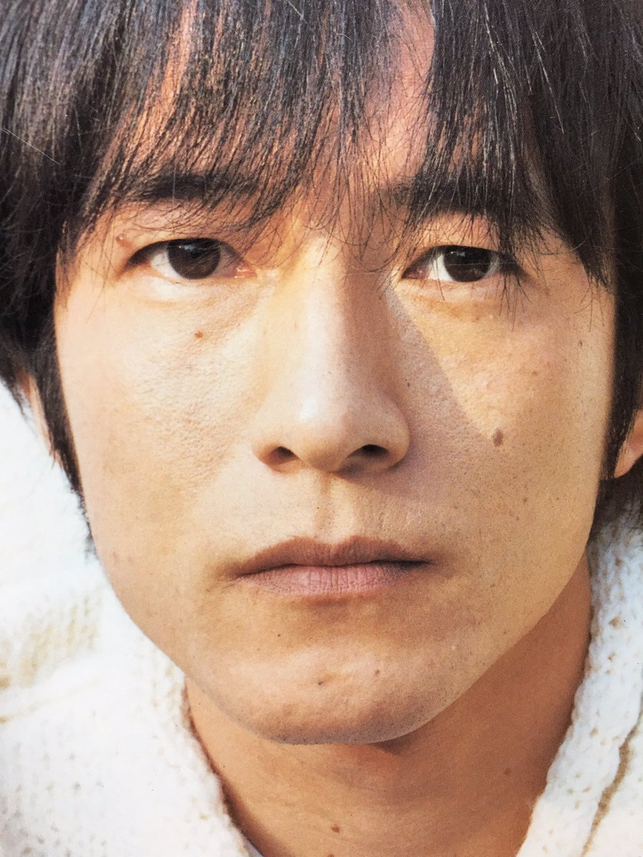 前髪 22年前髪会必ずやる V Twitter 前倒しになっちゃってゴメンなさい 桜井 和寿さん 46歳のお誕生日おめでとうございます 桜井さんがいなかったらハッピーな人生を送れませんでした これからもお体には気をつけて素敵な そして素晴らしい音楽を