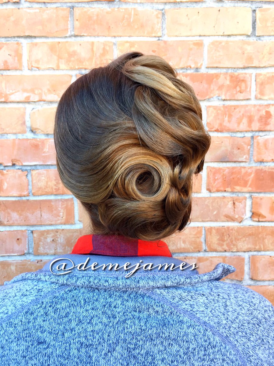 Deme James On Twitter Created This Updo For Her Roaring